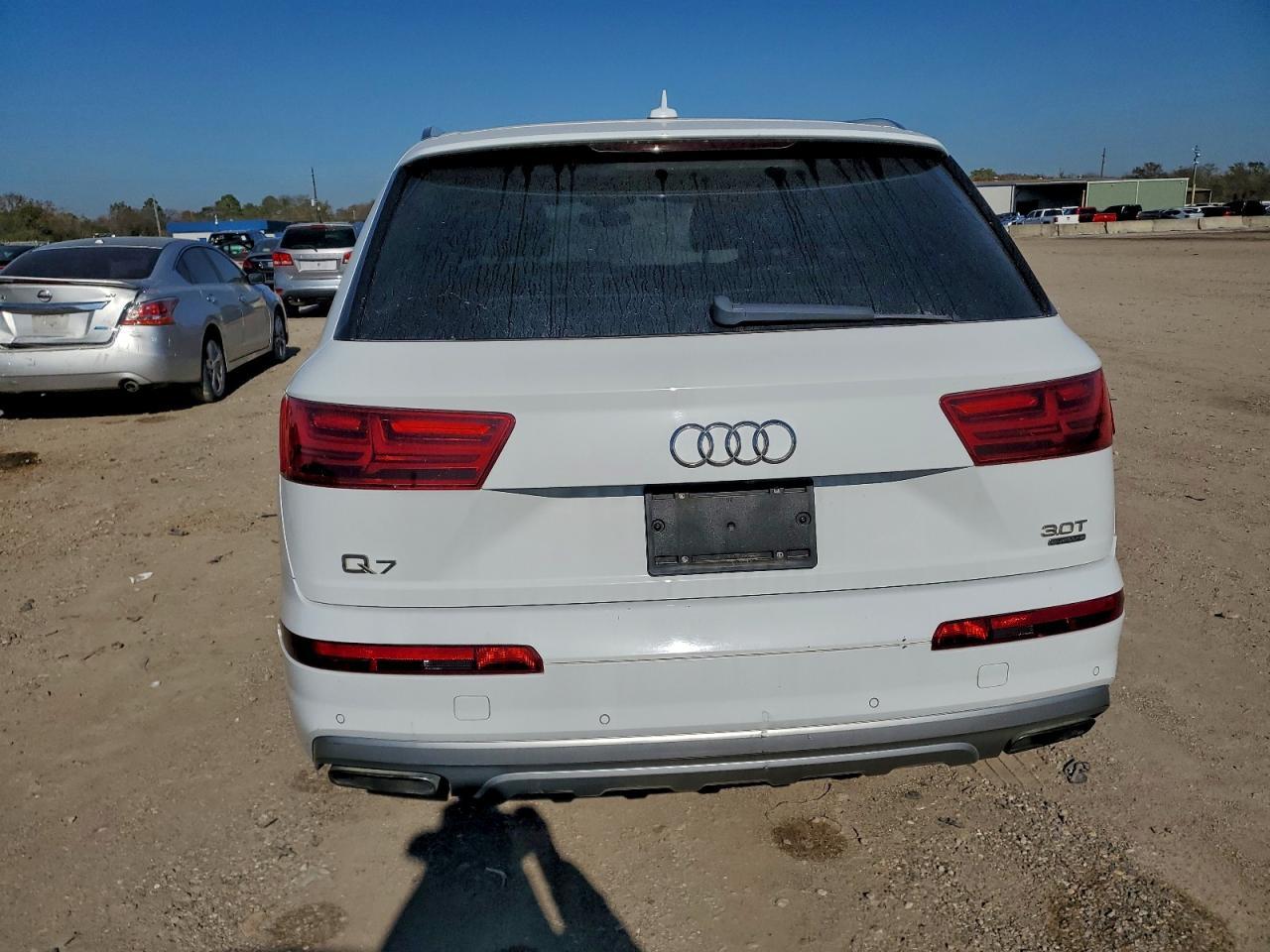 2017 AUDI Q7