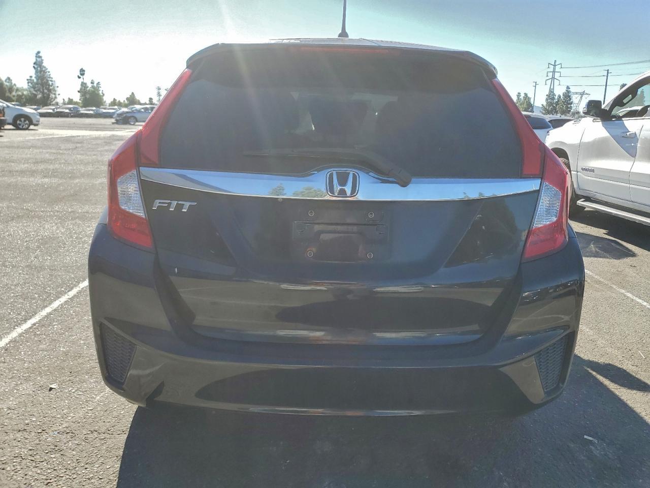 2017 HONDA FIT