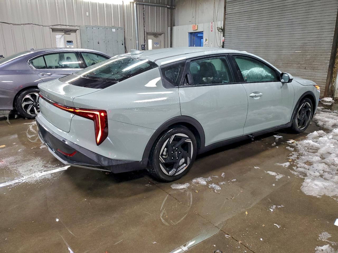 2025 KIA K4