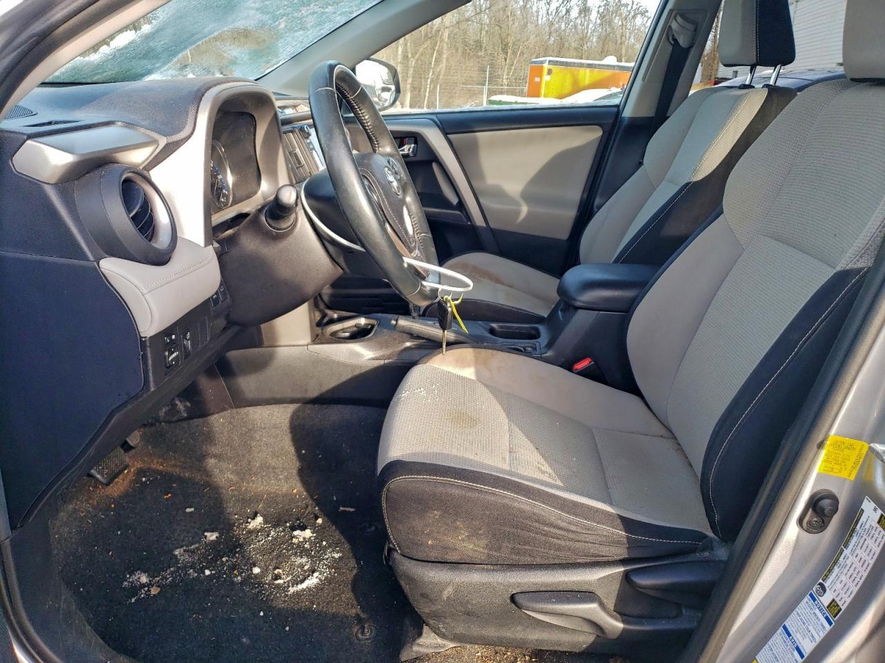 2016 TOYOTA RAV4