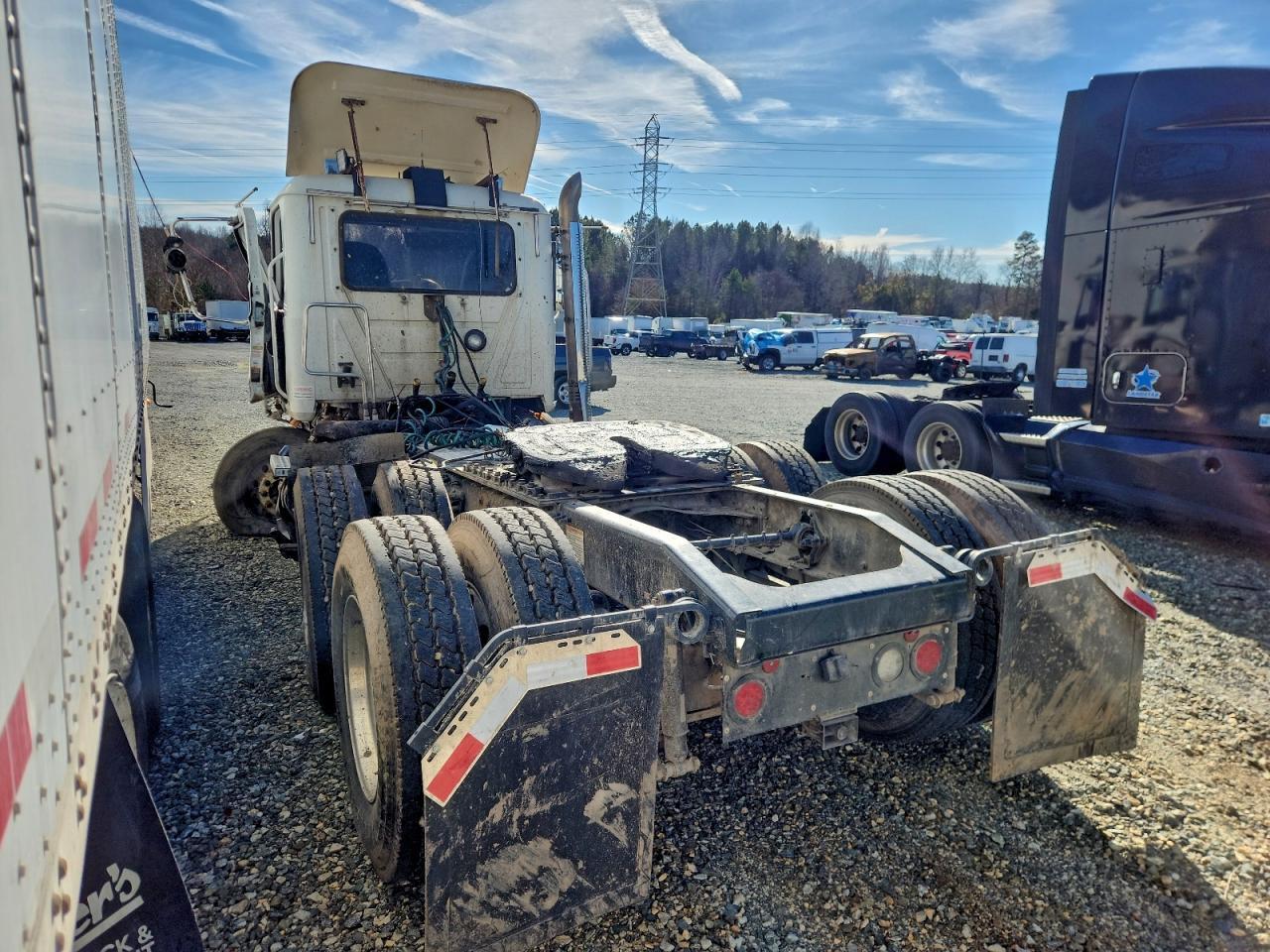 2018 MACK Cxu613