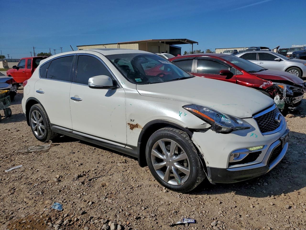 2016 INFINITI QX50