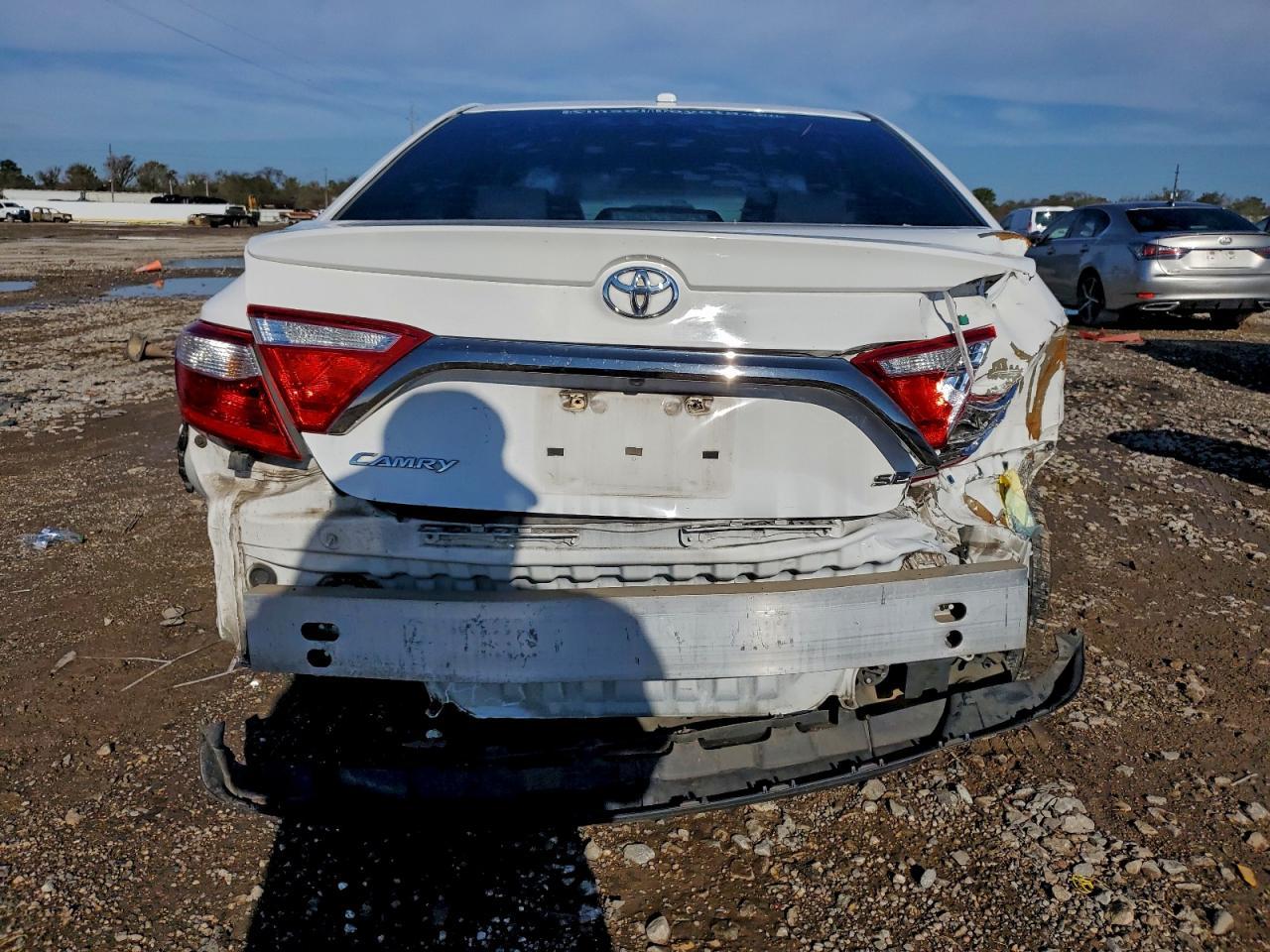2015 TOYOTA CAMRY