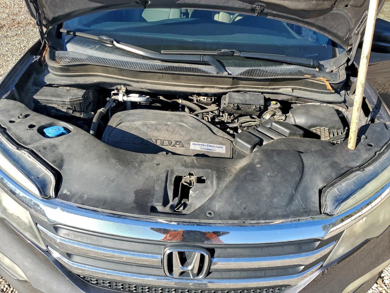 2016 HONDA PILOT