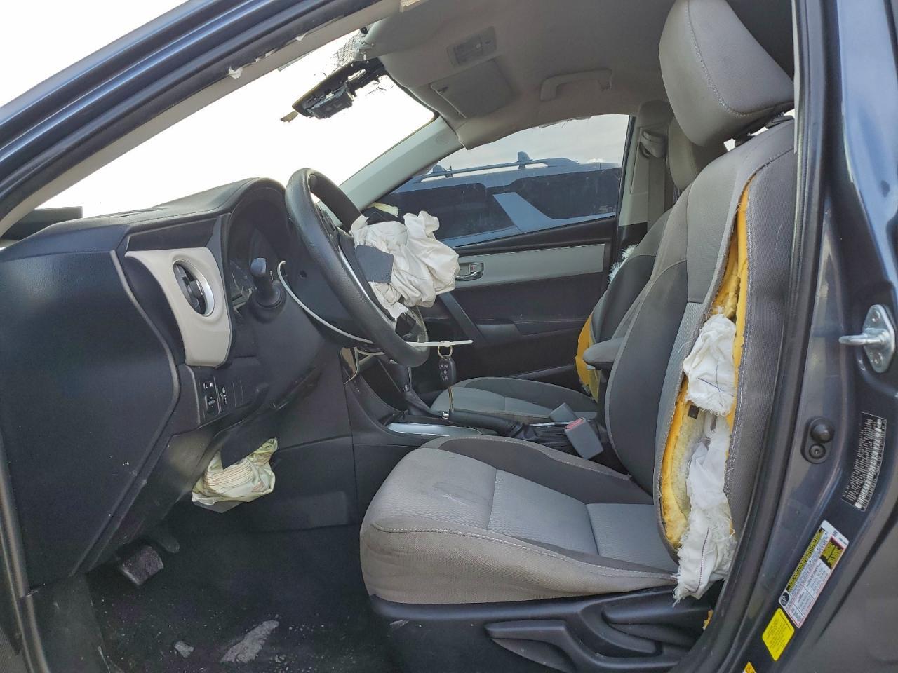 2017 TOYOTA COROLLA