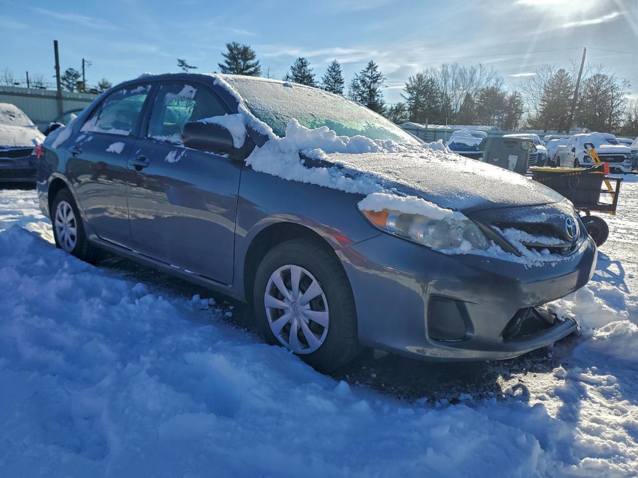 2011 TOYOTA COROLLA