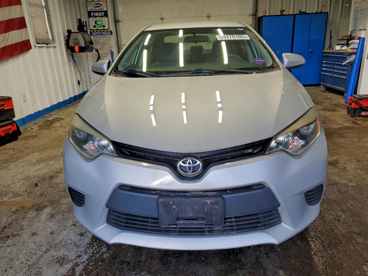 2015 TOYOTA COROLLA