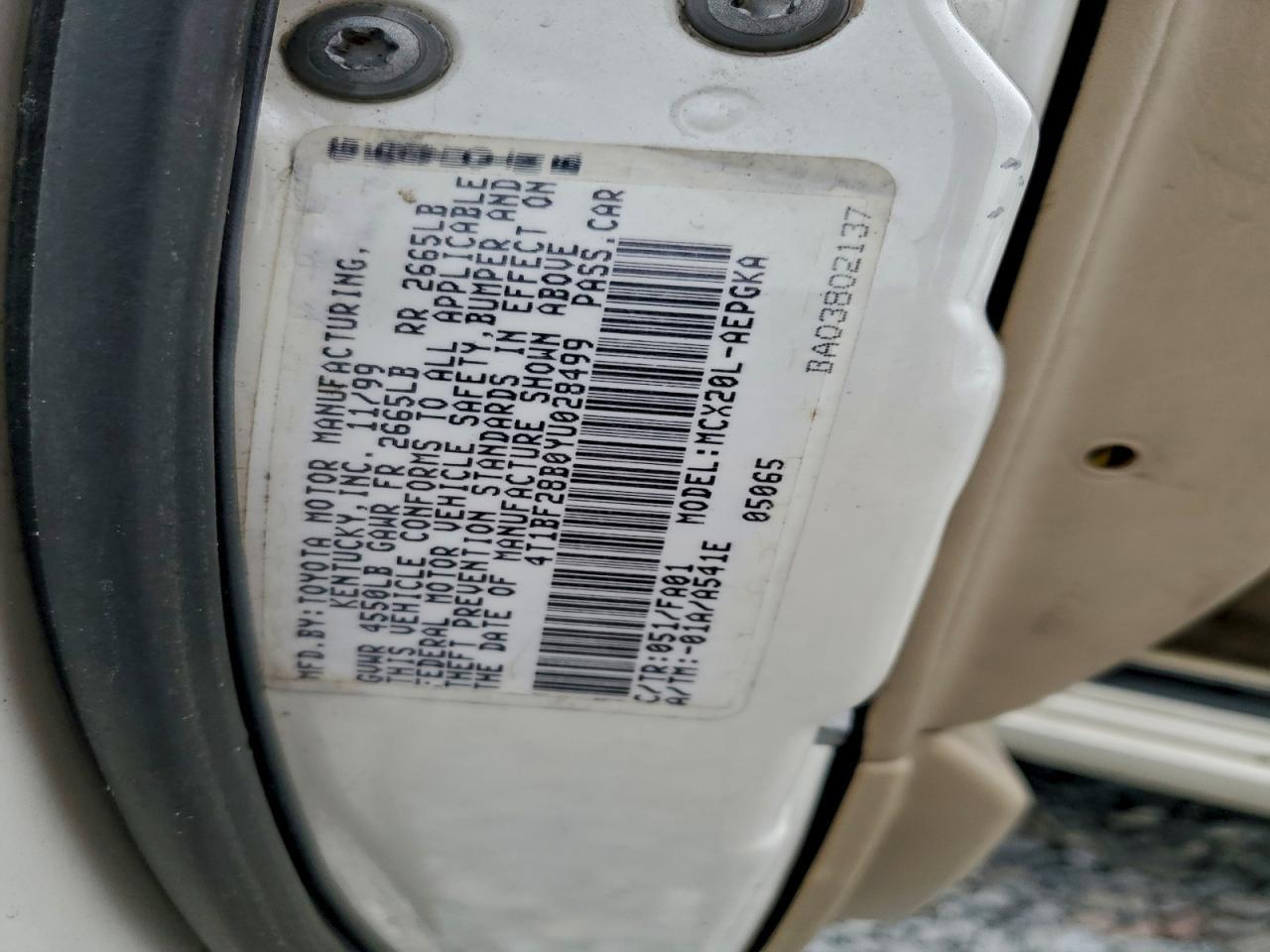 2000 TOYOTA Avalon