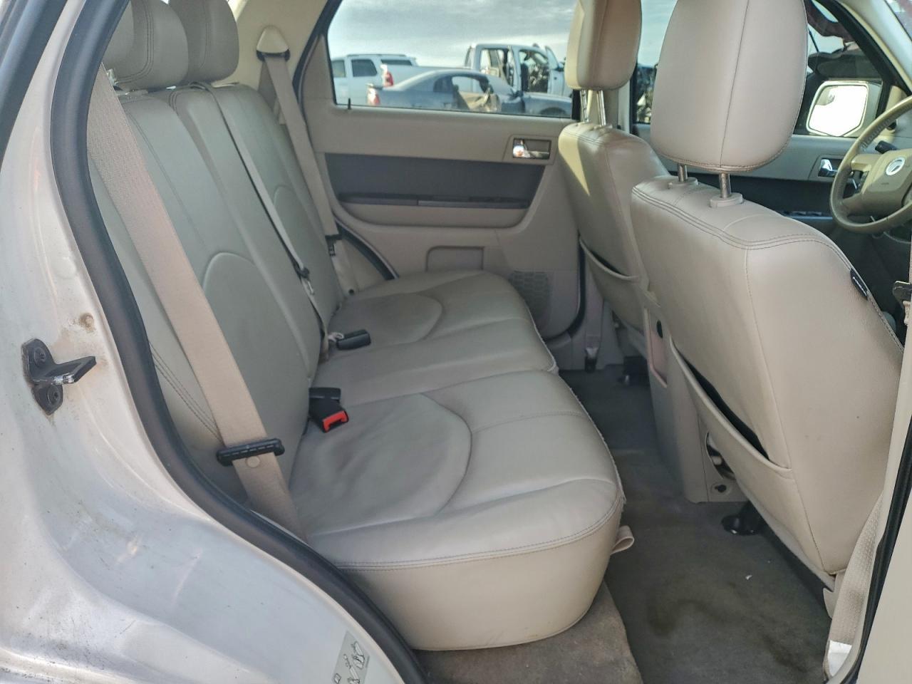 2011 MERCURY Mariner