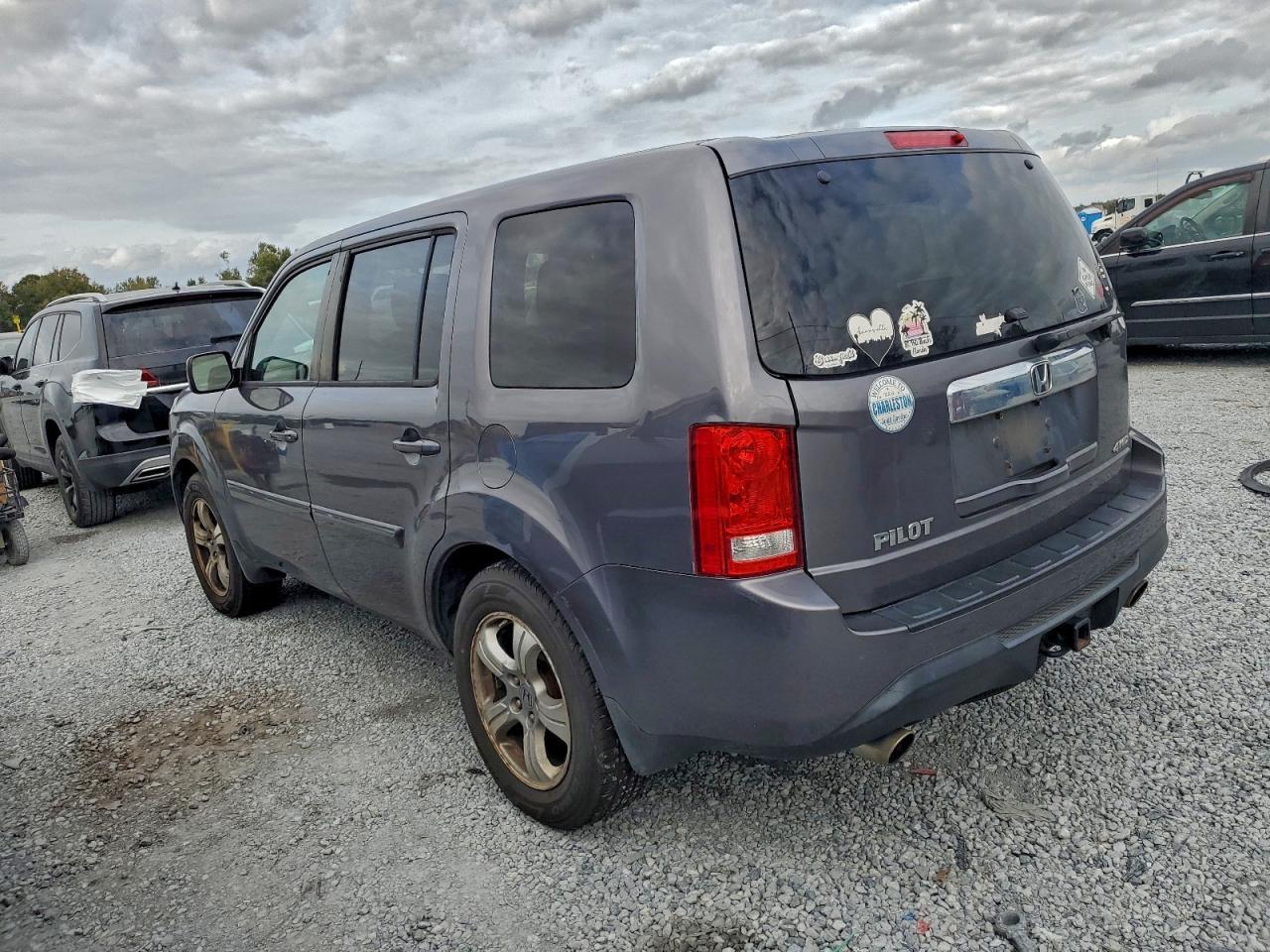 2015 HONDA PILOT