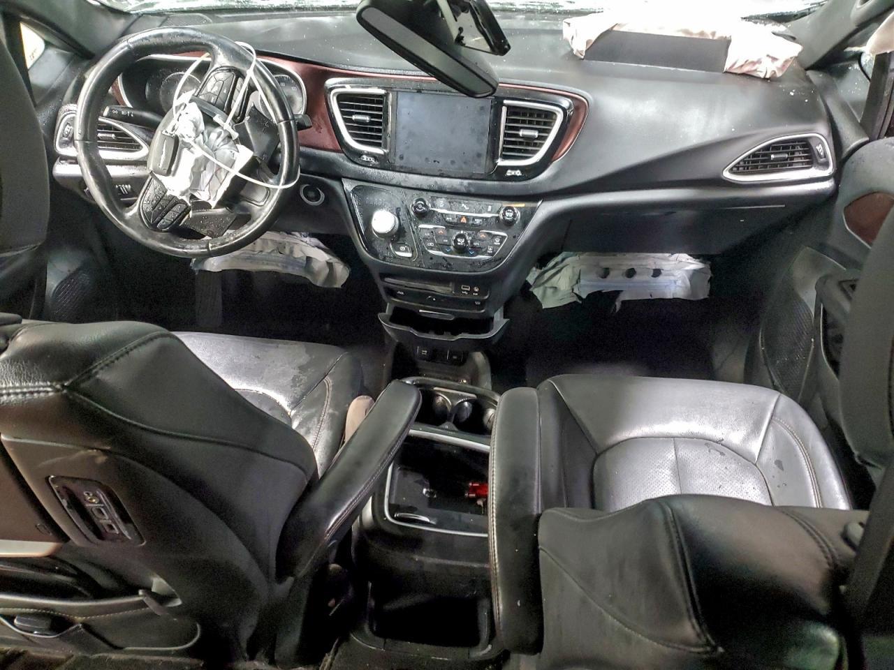 2020 CHRYSLER Pacifica