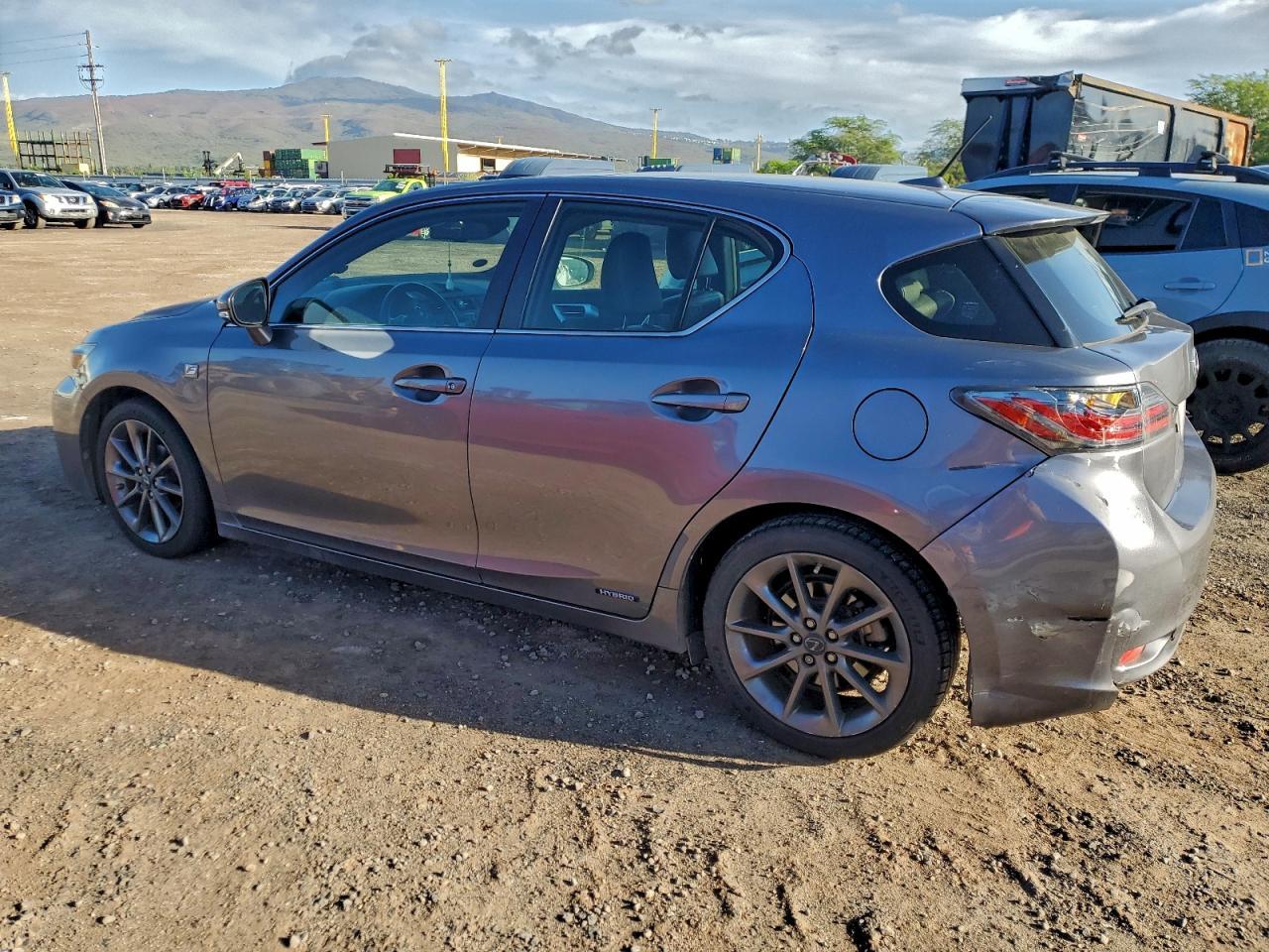 2012 LEXUS CT 200