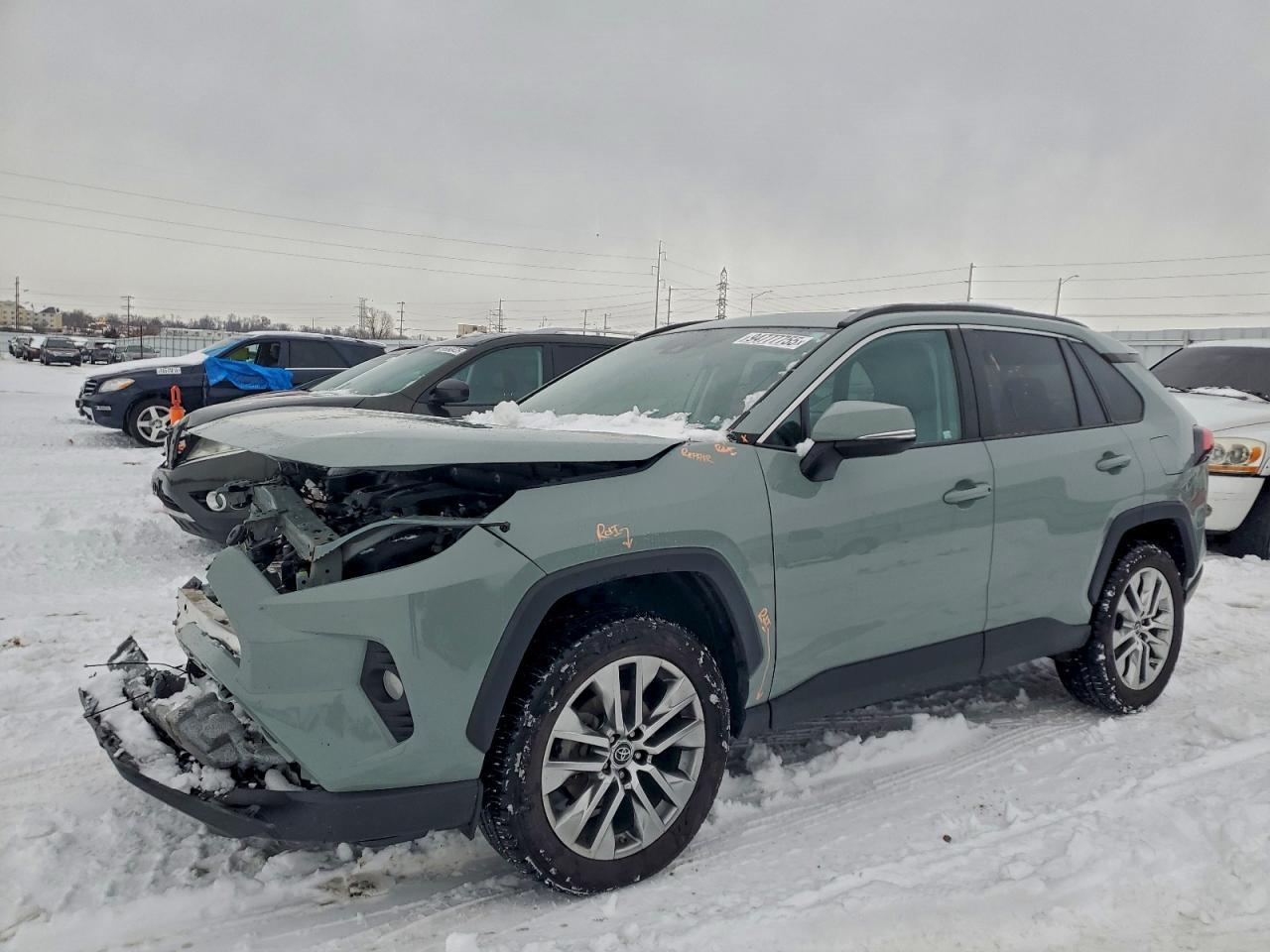 2019 TOYOTA RAV4