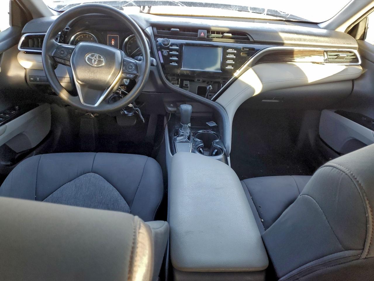 2018 TOYOTA CAMRY