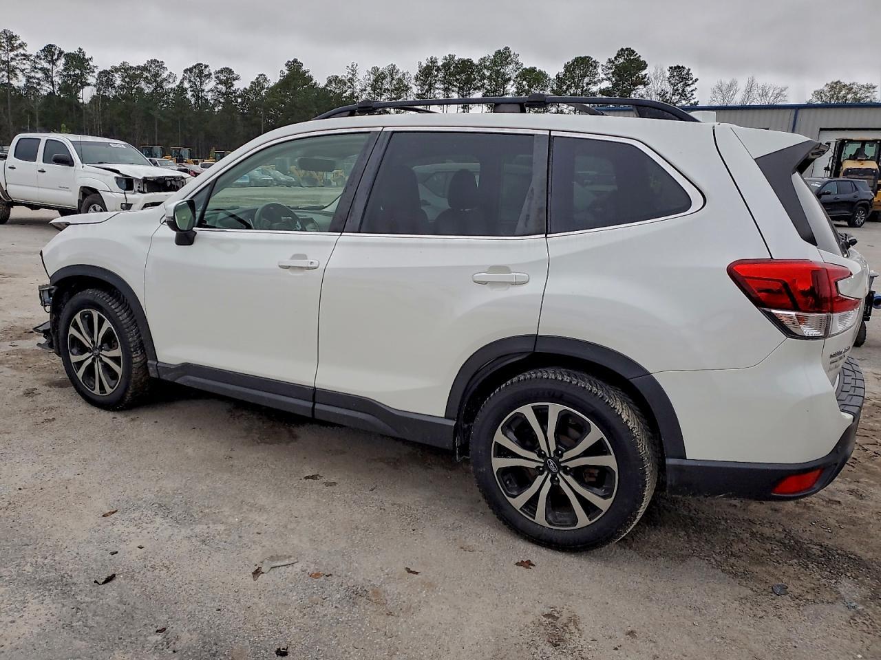 2020 SUBARU FORESTER