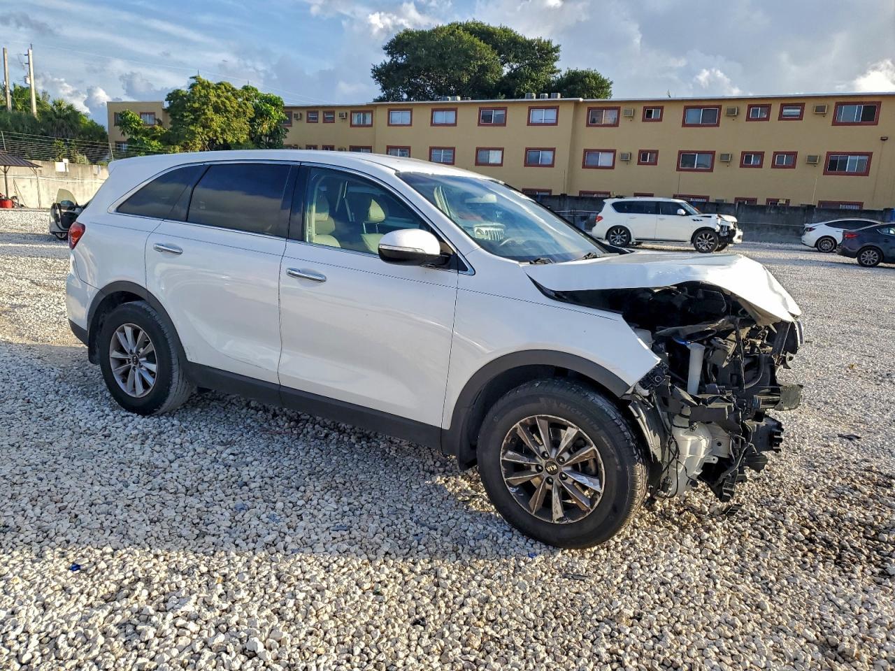 2019 KIA SORENTO