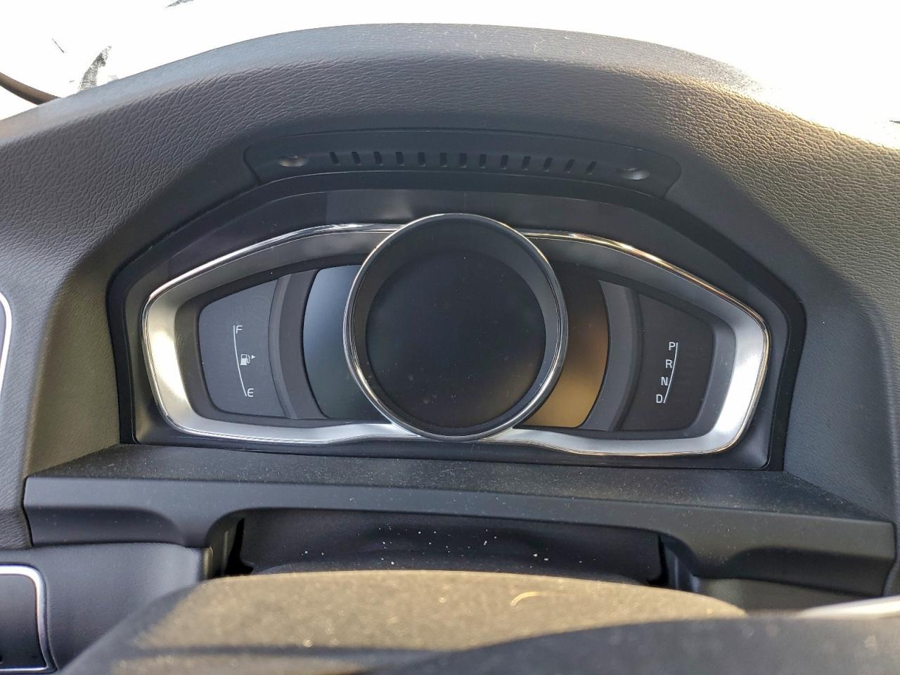 2015 VOLVO S60