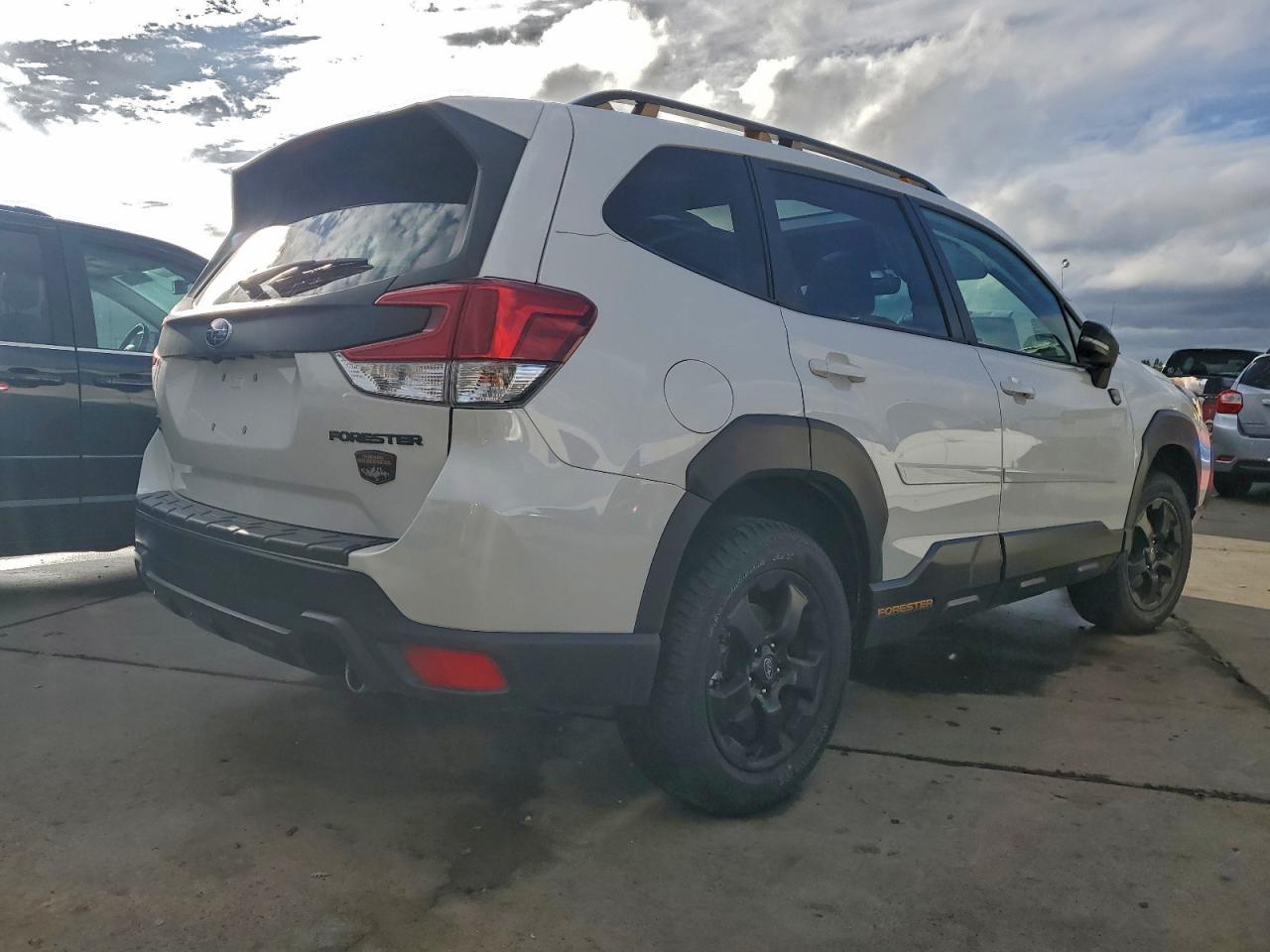 2022 SUBARU FORESTER