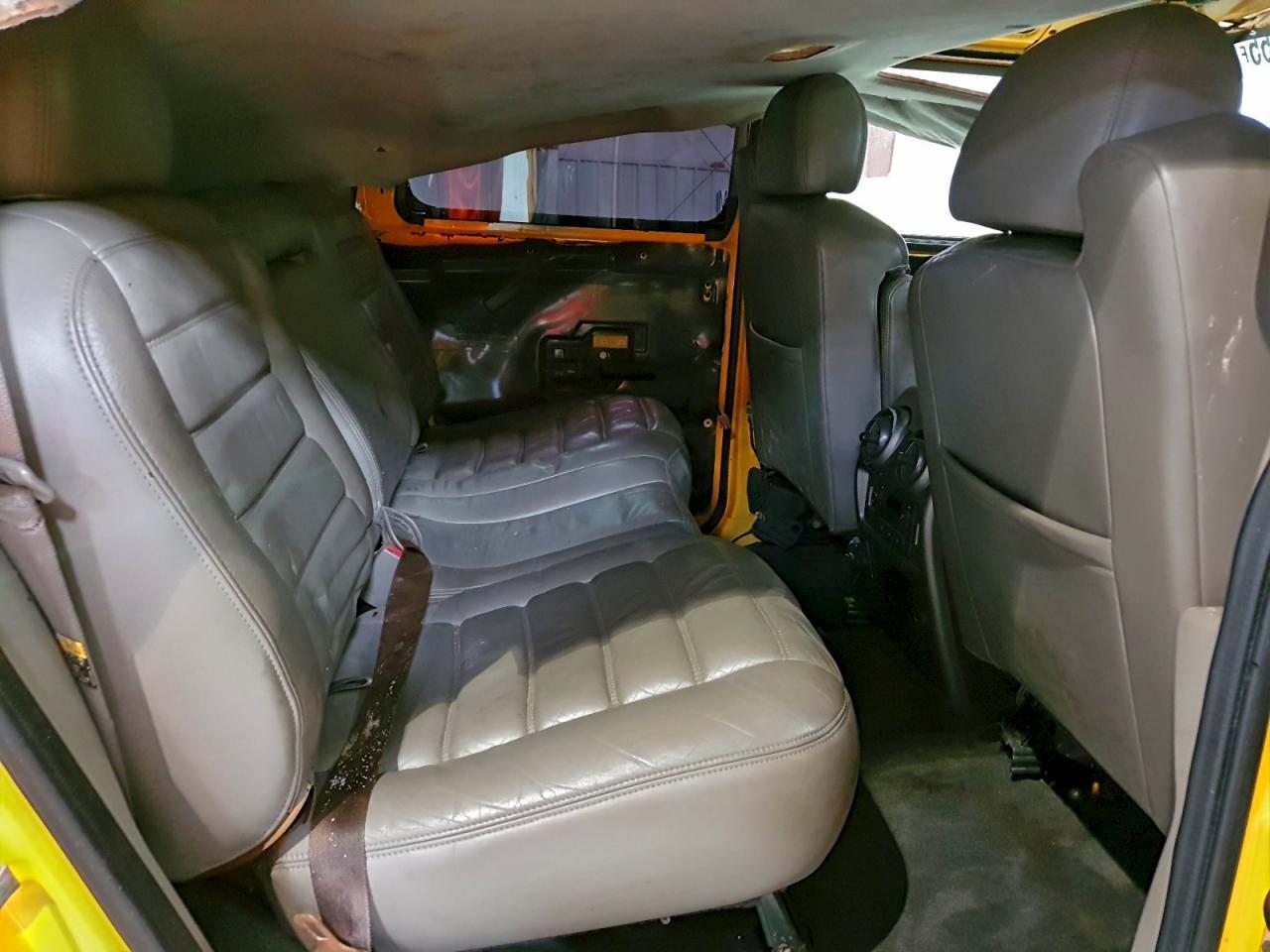 2003 HUMMER H2