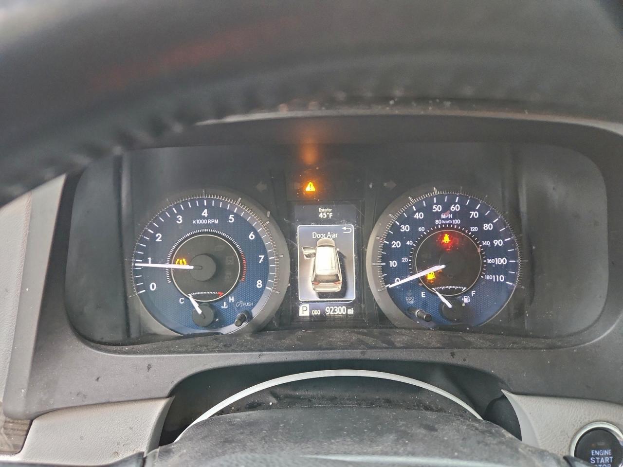 2016 TOYOTA SIENNA