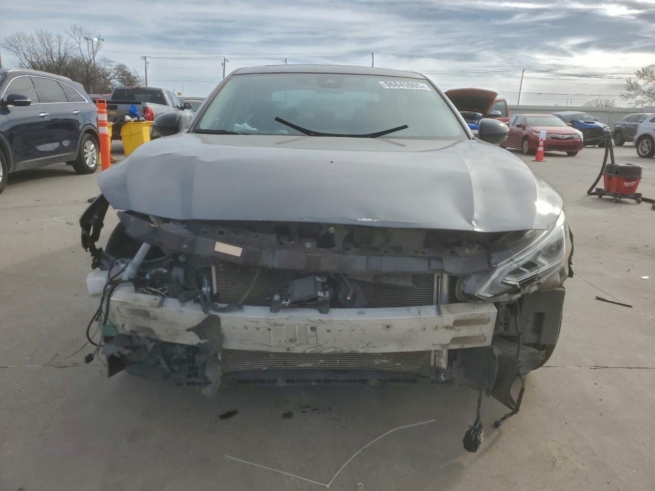 2022 NISSAN ALTIMA