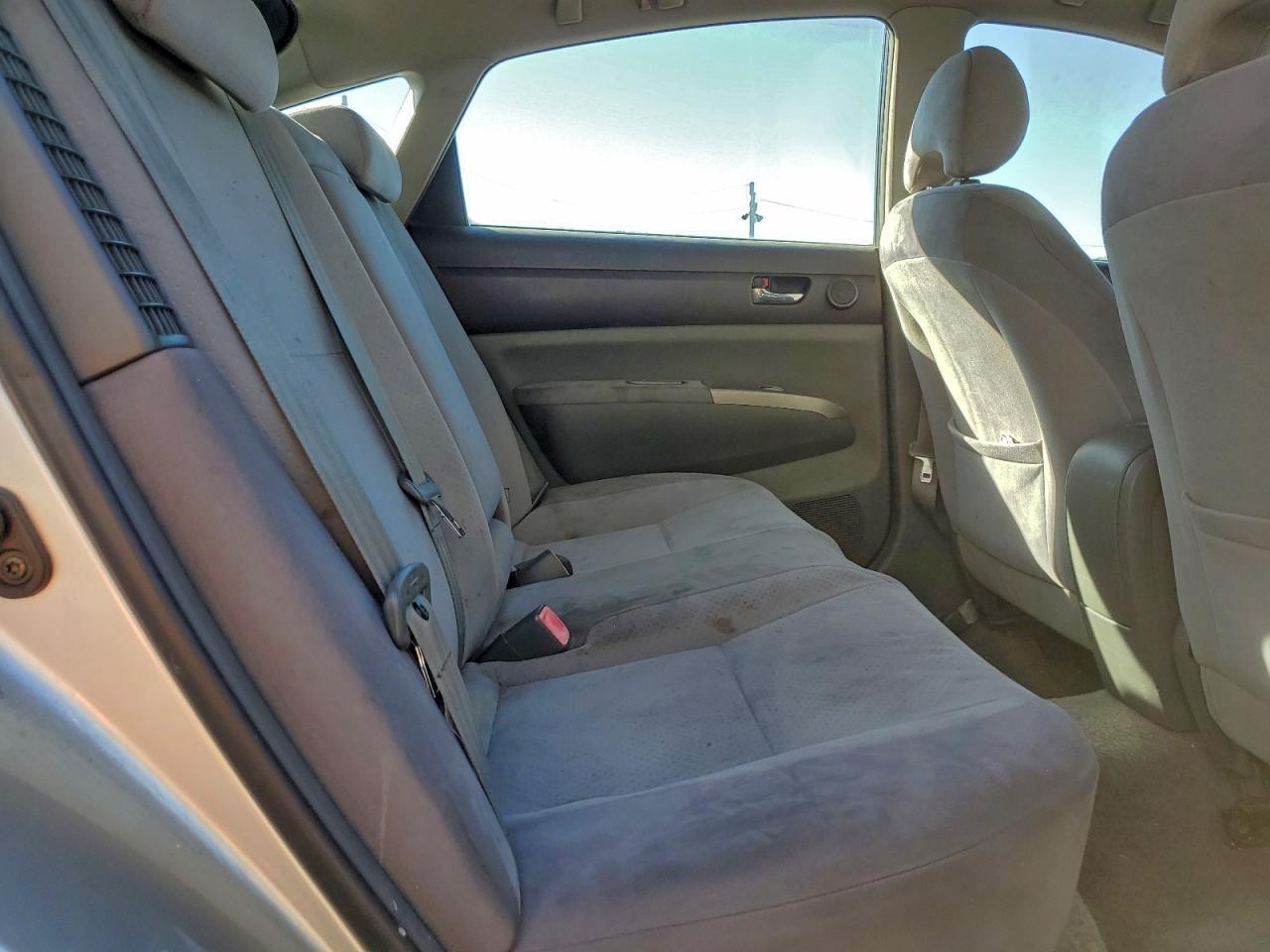 2004 TOYOTA PRIUS