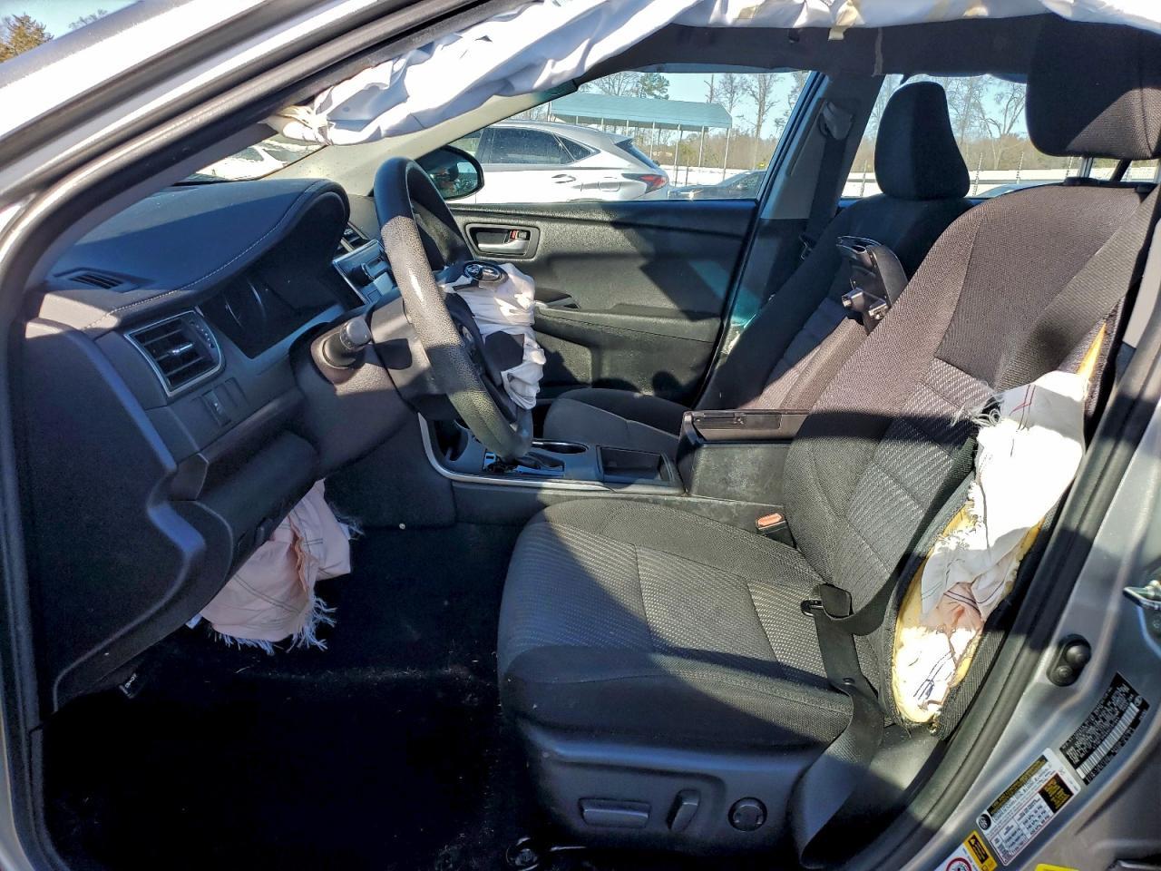 2017 TOYOTA CAMRY