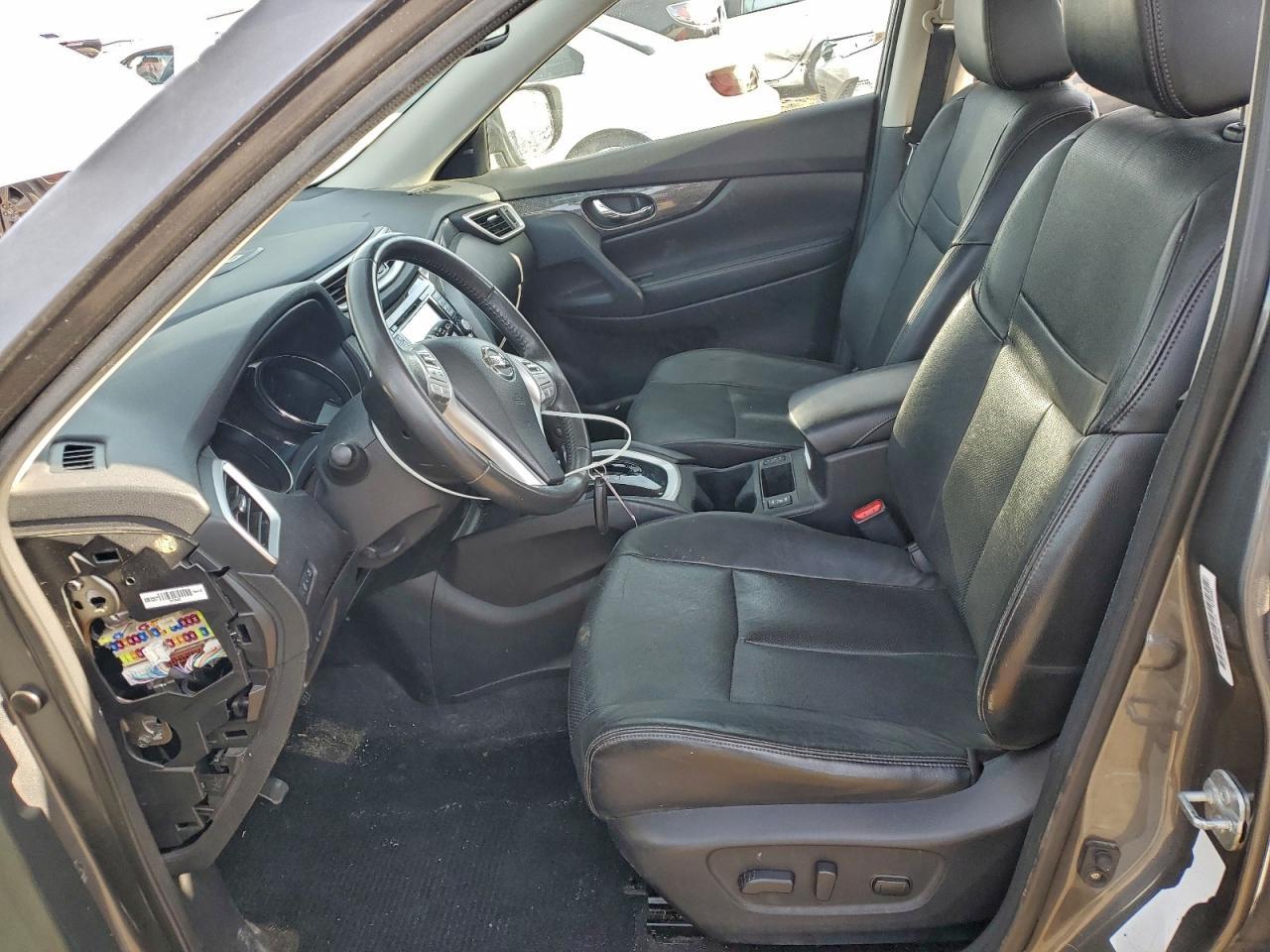 2014 NISSAN ROGUE