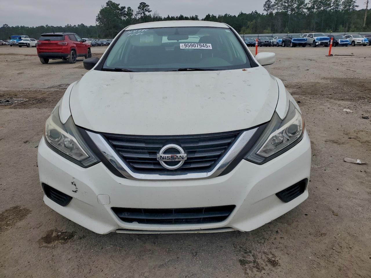 2017 NISSAN ALTIMA