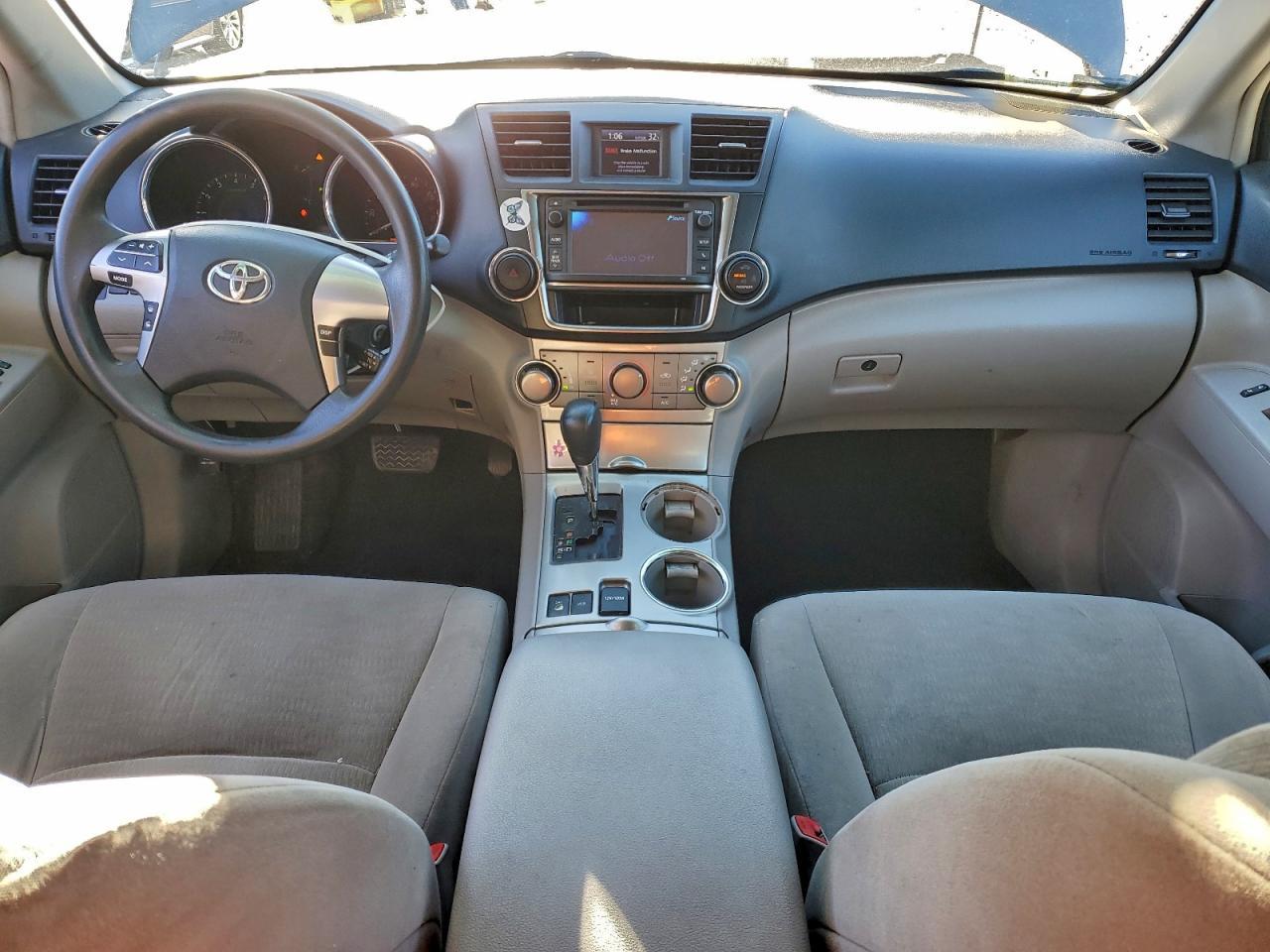 2013 TOYOTA HIGHLANDER