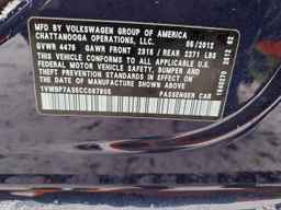 2012 VOLKSWAGEN Passat
