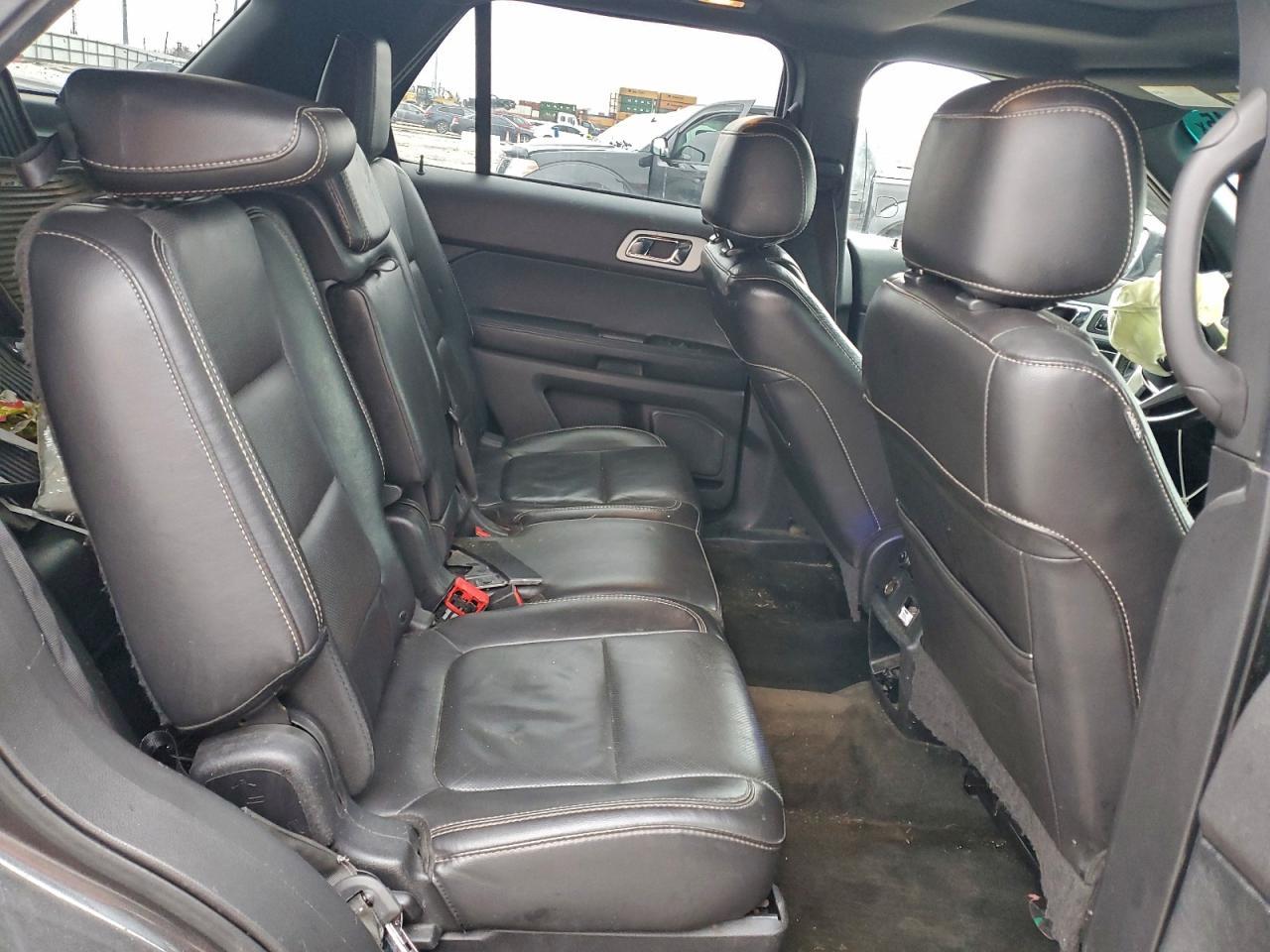 2015 FORD Explorer Sport Trac