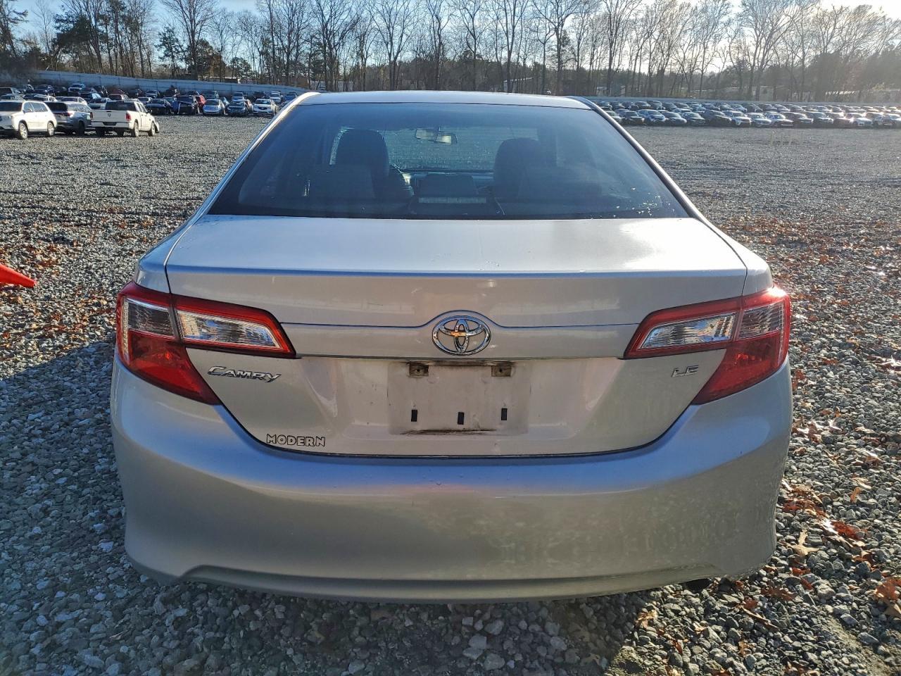 2012 TOYOTA CAMRY