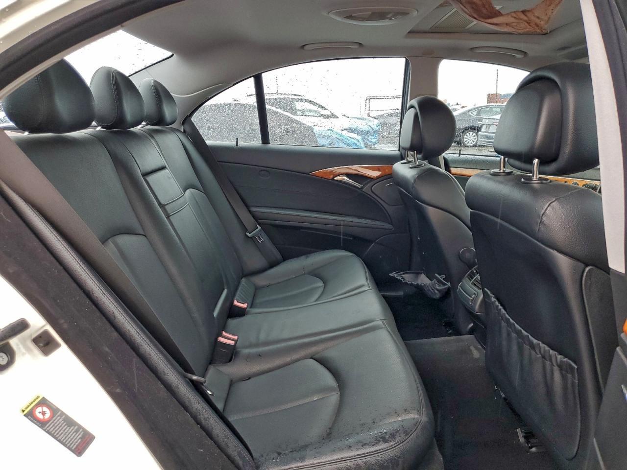 2009 MERCEDES-BENZ E-Class