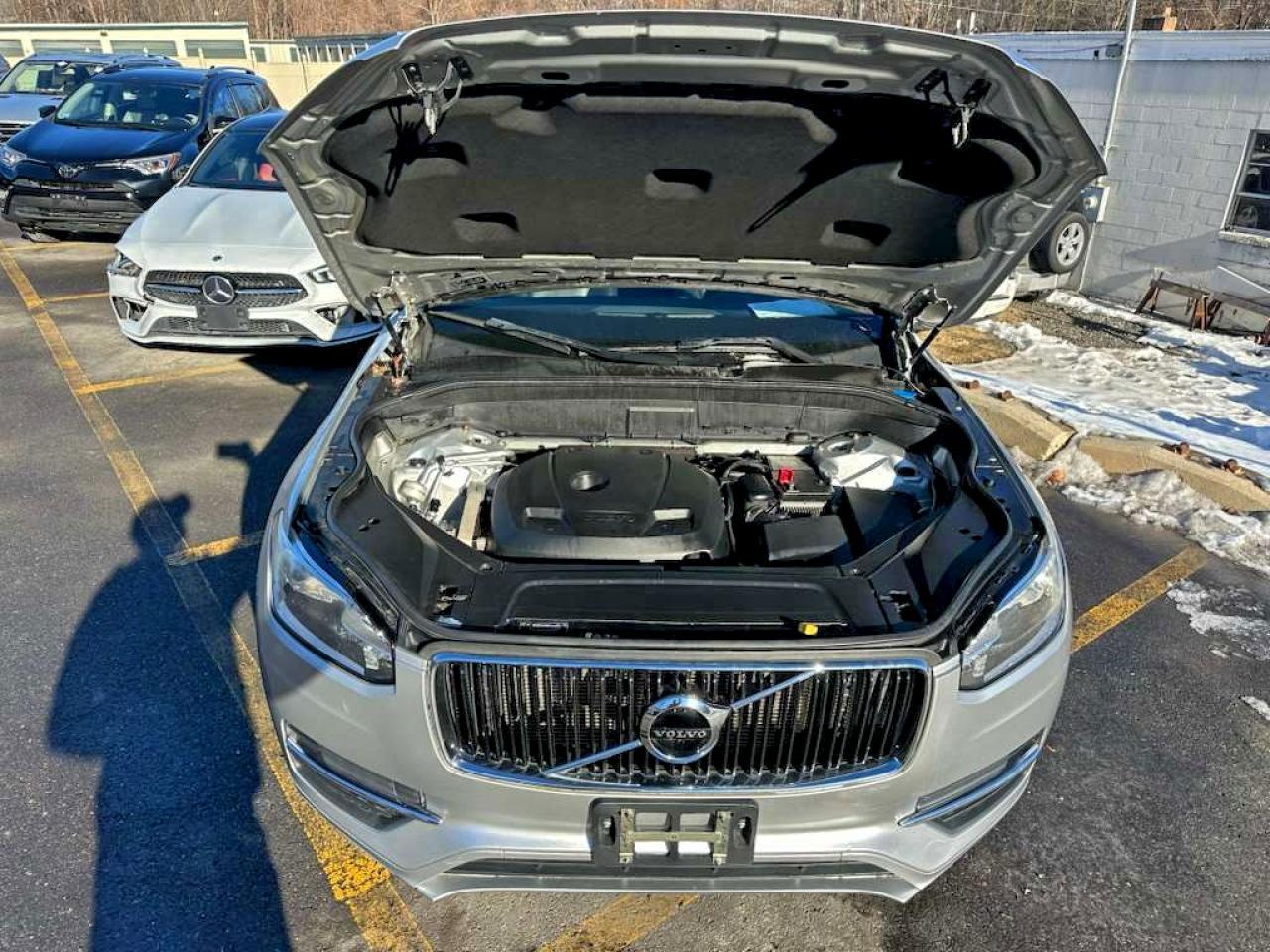 2016 VOLVO XC90