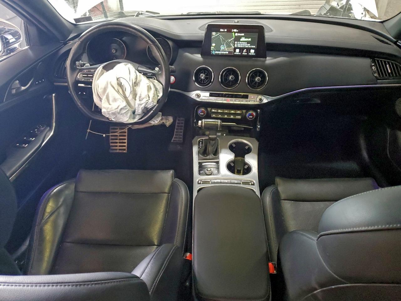 2020 KIA Stinger
