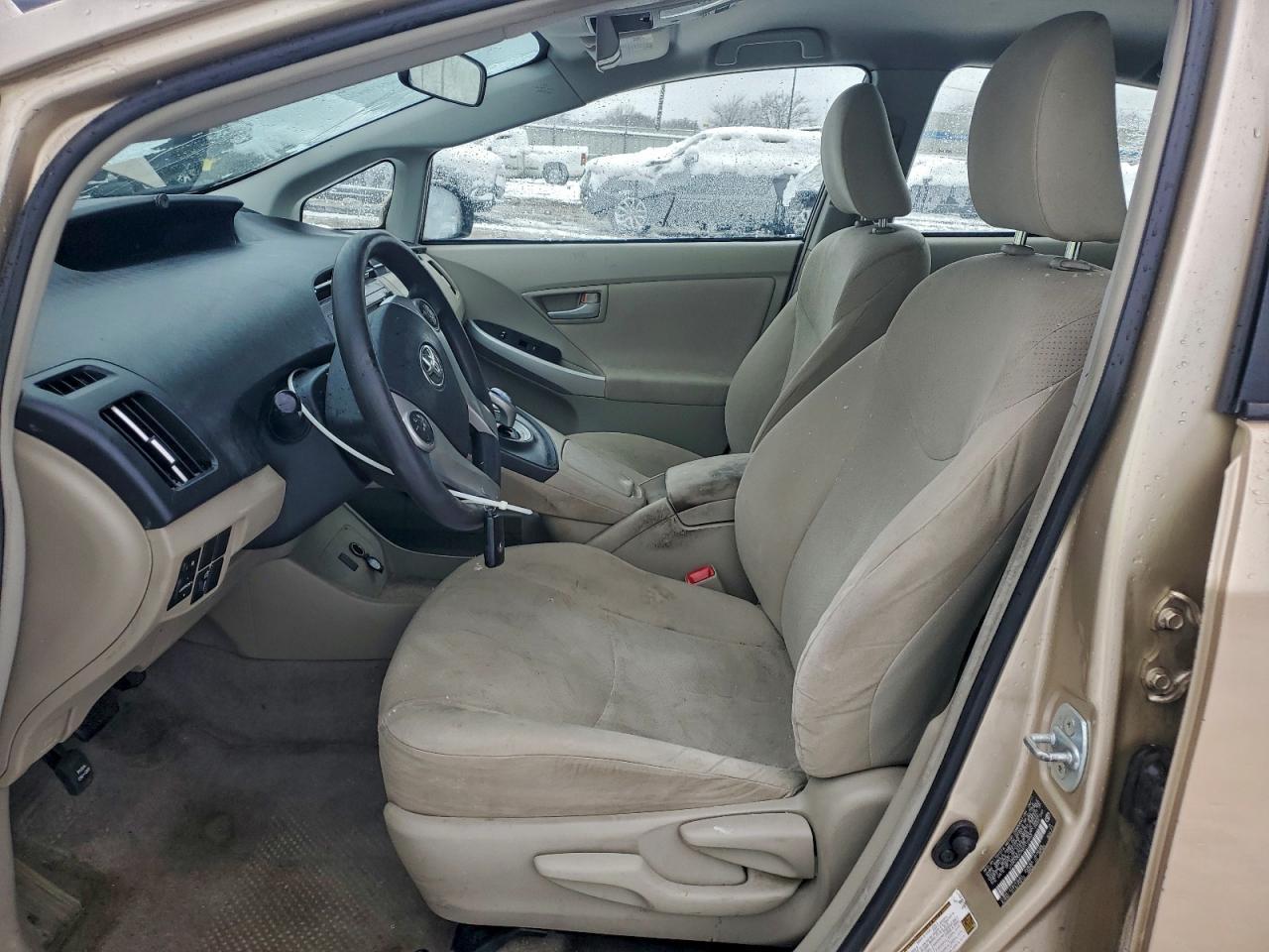 2011 TOYOTA PRIUS