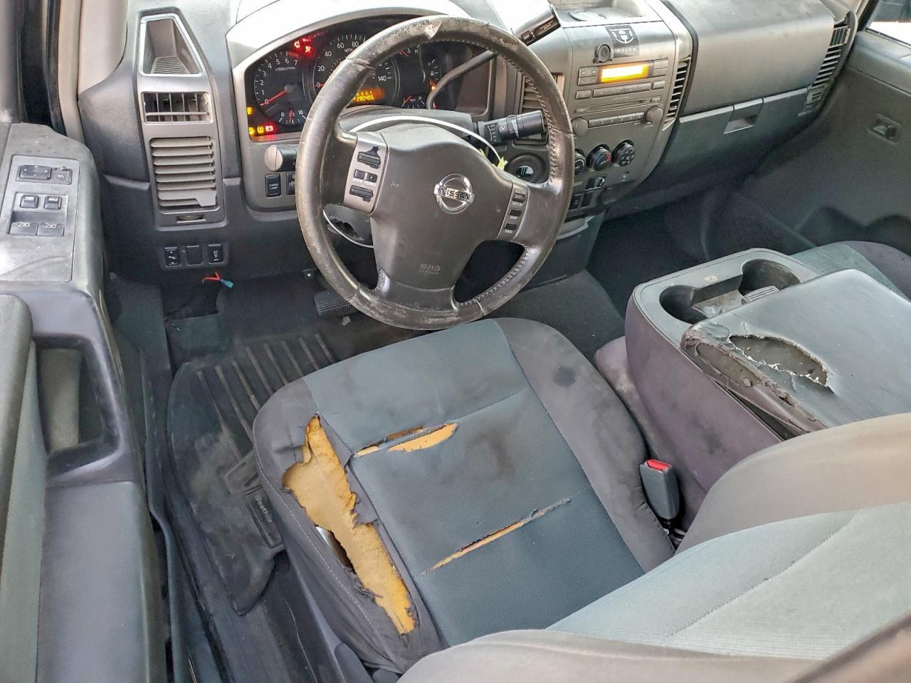 2006 NISSAN Titan