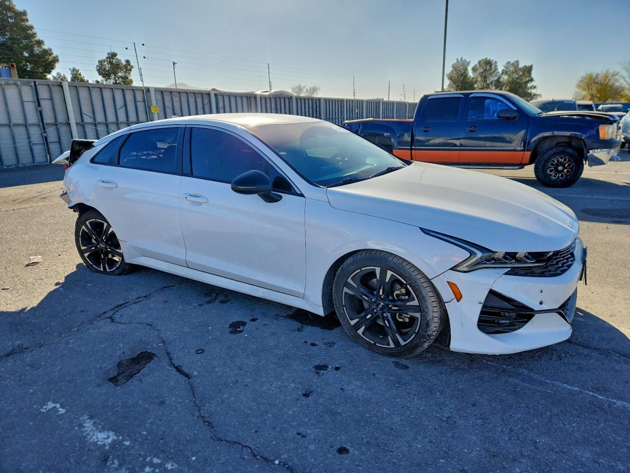 2023 KIA K5