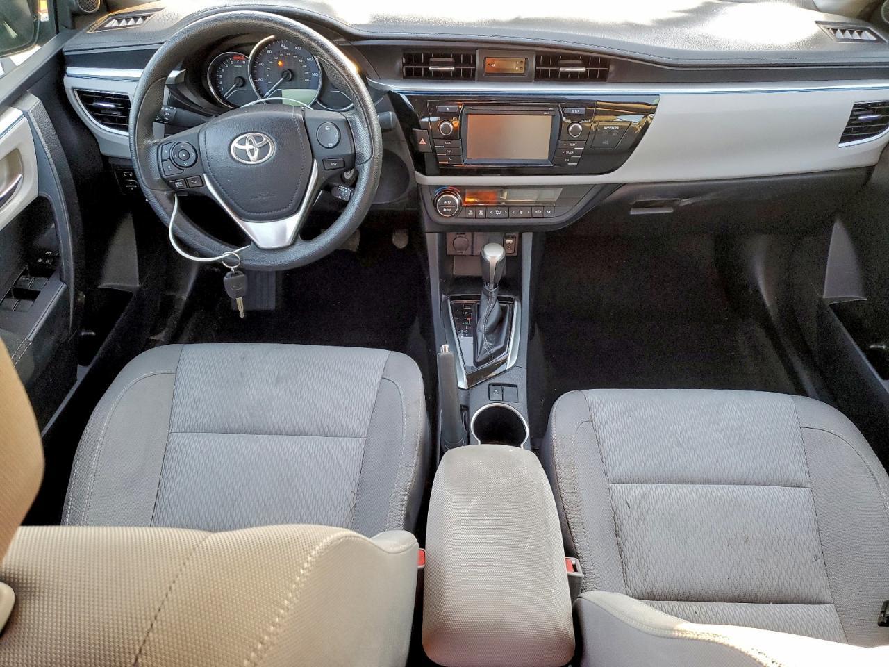 2016 TOYOTA COROLLA