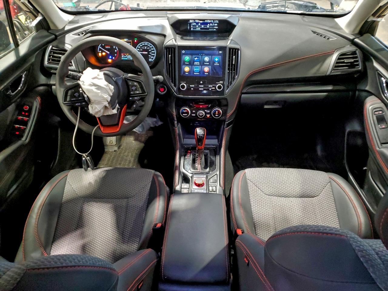 2024 SUBARU FORESTER