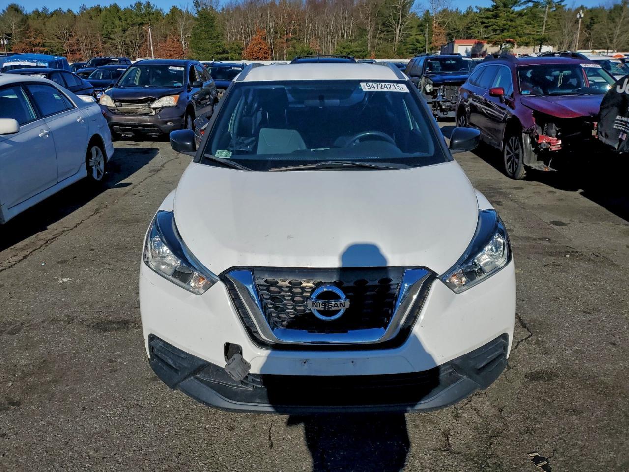 2019 NISSAN KICKS