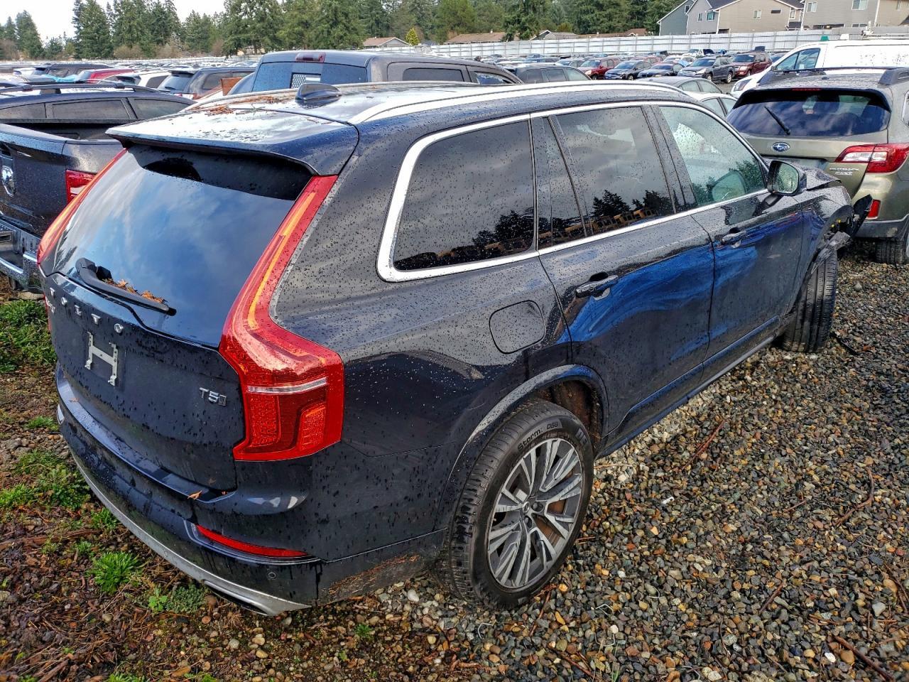 2021 VOLVO XC90