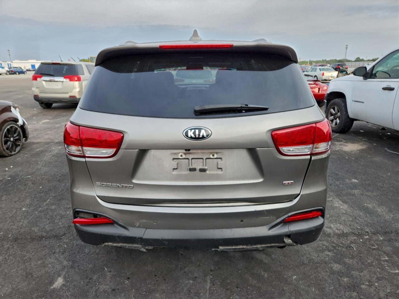 2017 KIA SORENTO