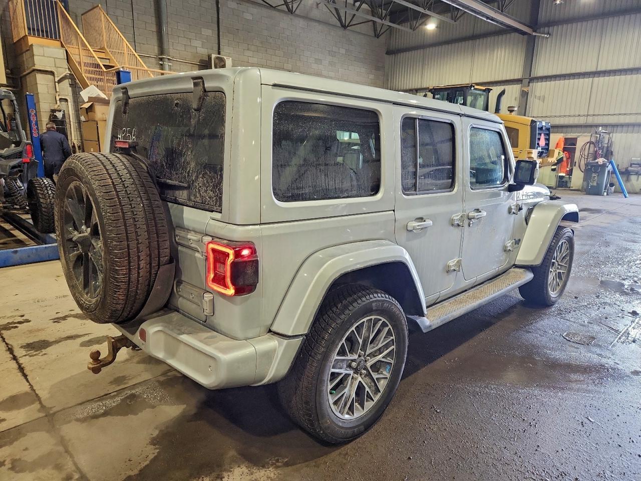 2023 JEEP WRANGLER