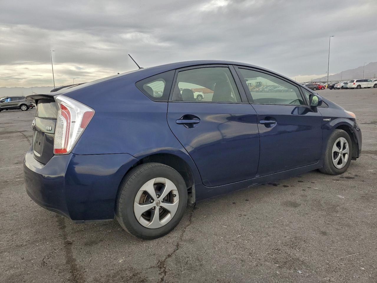 2013 TOYOTA PRIUS