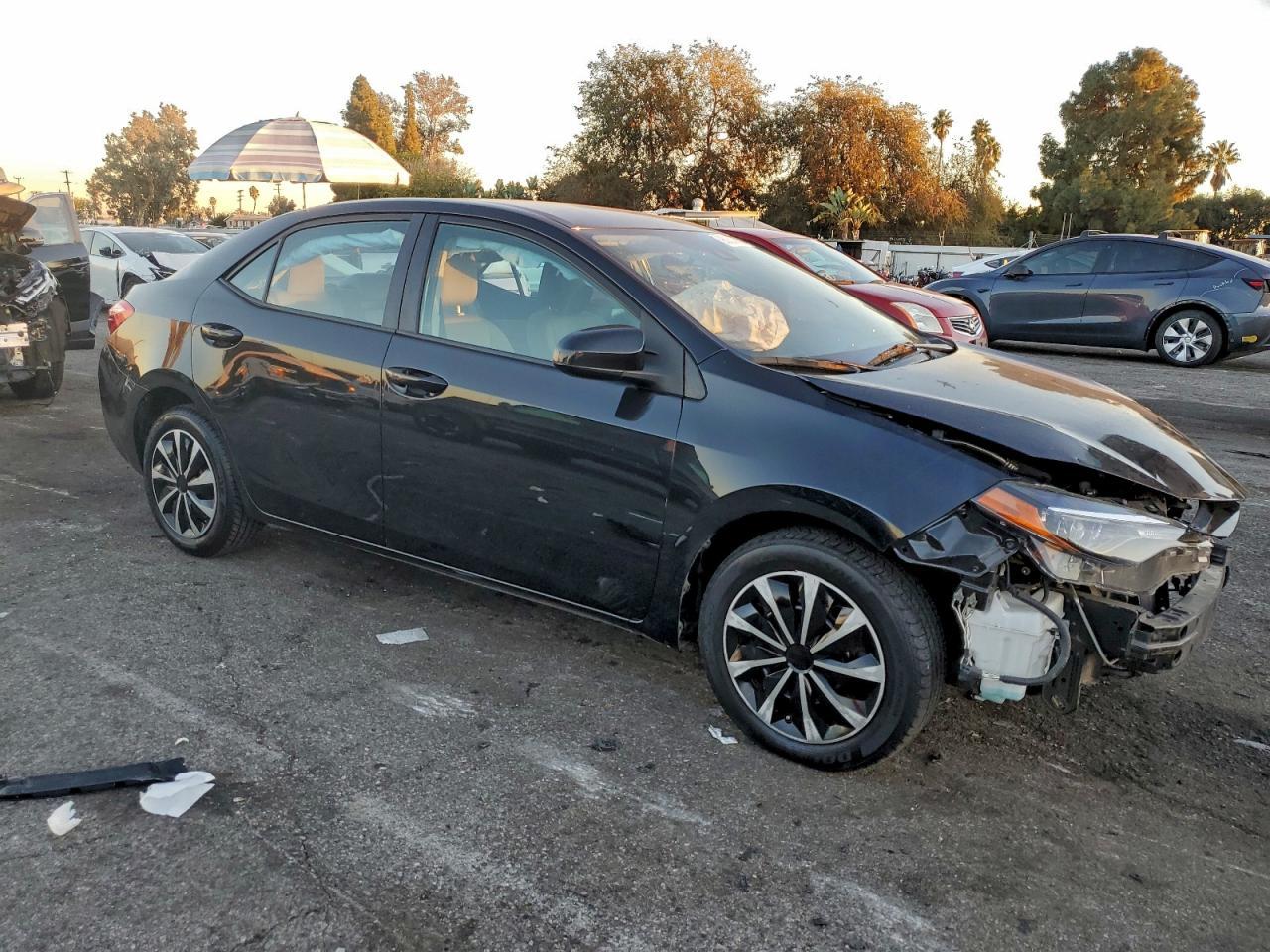 2018 TOYOTA COROLLA