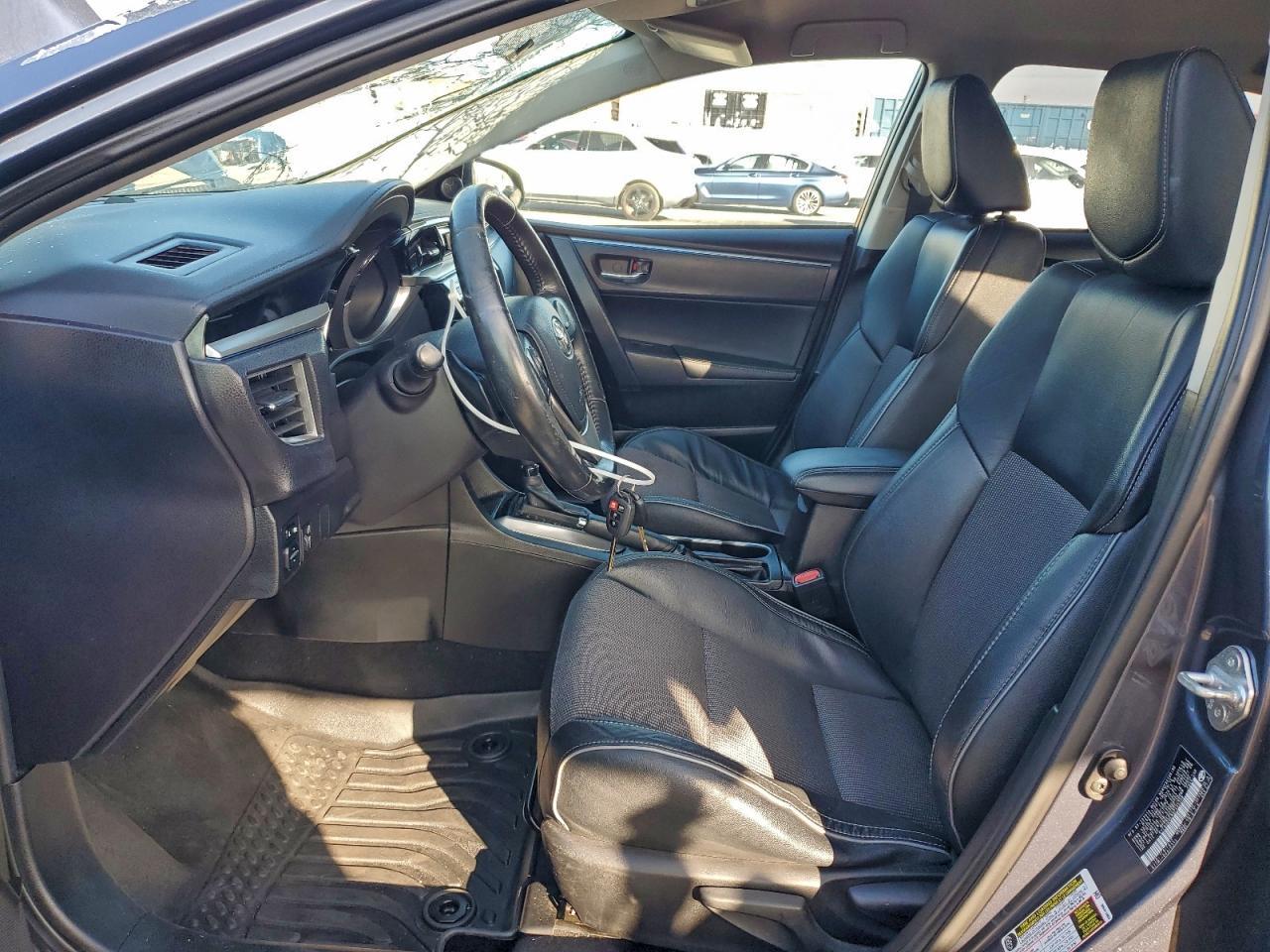 2016 TOYOTA COROLLA