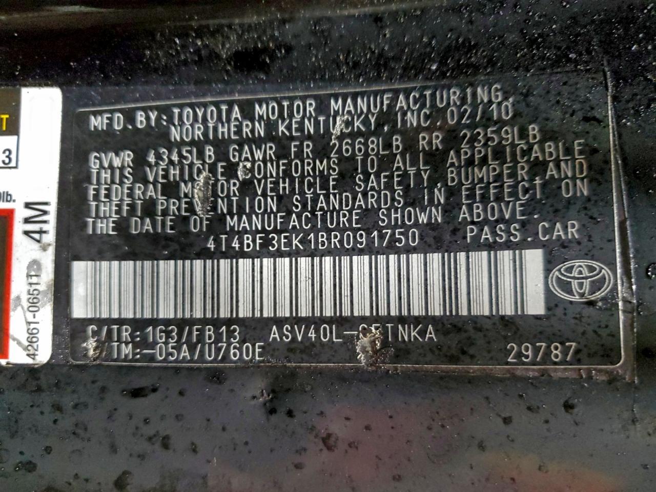 2011 TOYOTA CAMRY