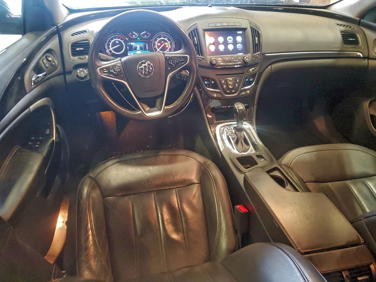 2017 BUICK Regal
